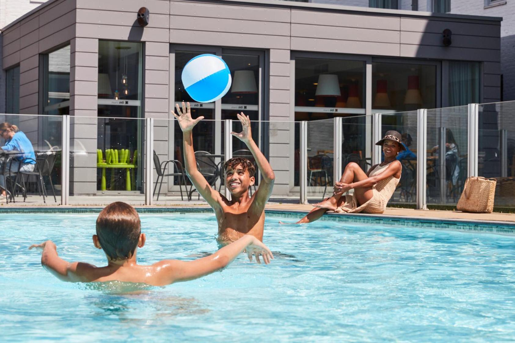 Holiday Suites Zeebrugge Luaran gambar