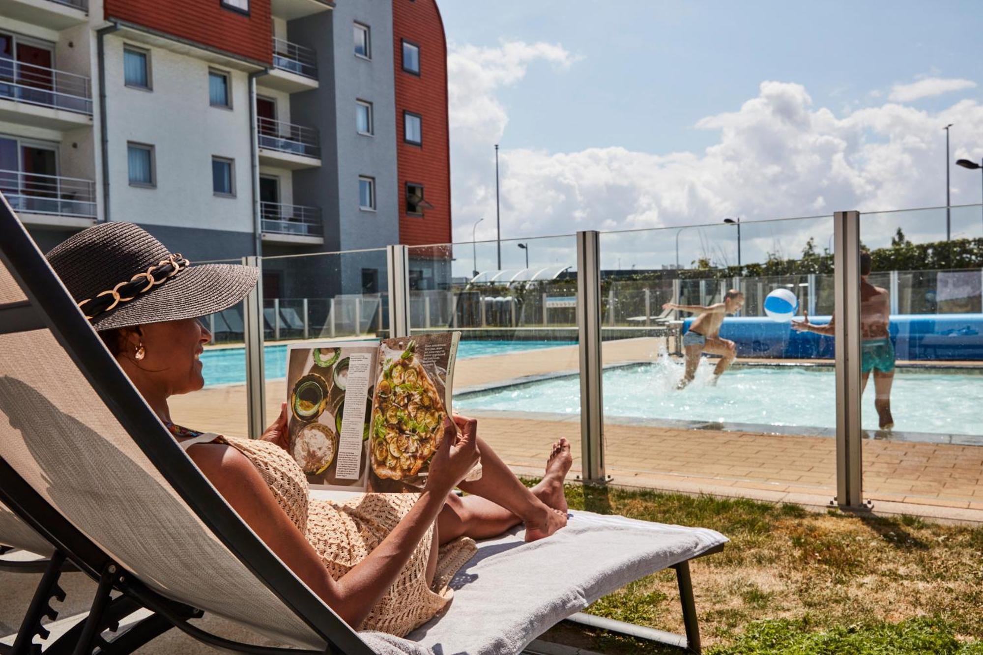 Holiday Suites Zeebrugge Luaran gambar